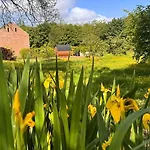 Luxury Barn With Sauna Near Welcoming Families, Friends, Groups Prázdninový dům York