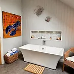 Prázdninový dům Luxury Barn With Sauna Near Welcoming Families, Friends, Groups York