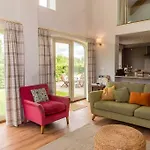 Luxury Barn With Sauna Near Welcoming Families, Friends, Groups *