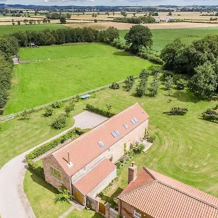 Luxury Barn With Sauna Near Welcoming Families, Friends, Groups Vakantiehuis *
