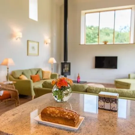 Luxury Barn With Sauna Near Welcoming Families, Friends, Groups Vakantiehuis *